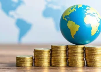 india-services-sector-6-trillion-2035