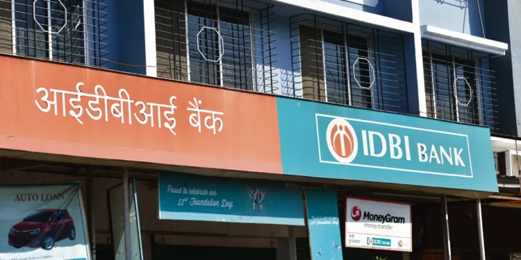 IDBI Bank भर्ती 2026: 1300 पद, 19 मार्च तक करें आवेदन