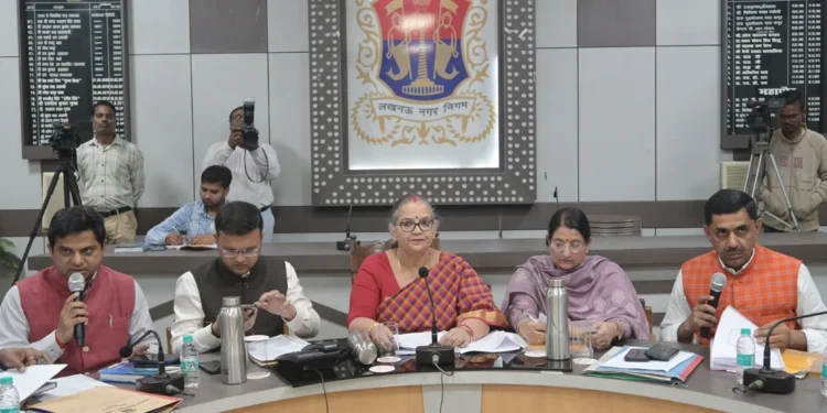 लखनऊ नगर निगम बजट 2026-27: सफाई पर 300 करोड़ खर्च