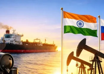 US ने भारत को रूसी तेल खरीदने की अस्थायी छूट दी