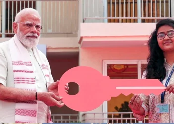 pm-modi-gpra-type5-quarters-women-allottees-delhi