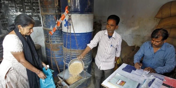 कम मिल रहा राशन तो ऑनलाइन मीटिंग में सरकार तक पहुंचाएं अपनी शिकायत