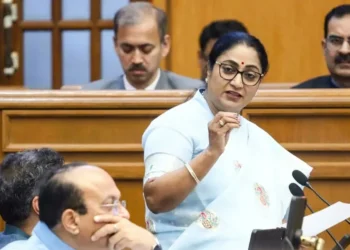 दिल्ली बजट 2026-27: 1.03 लाख करोड़ का ग्रीन बजट, महिलाओं, स्वास्थ्य और इंफ्रास्ट्रक्चर पर फोकस