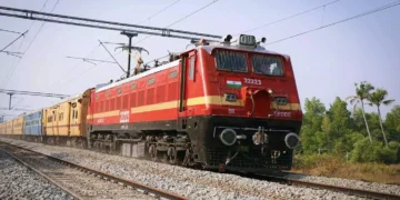 तेज हुआ टिकट से लेकर ट्रेन कंट्रोल सिस्टम