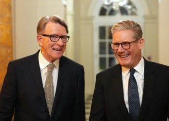 Starmer under pressure to resign