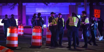 Trump calls his attacker sick, praises agents