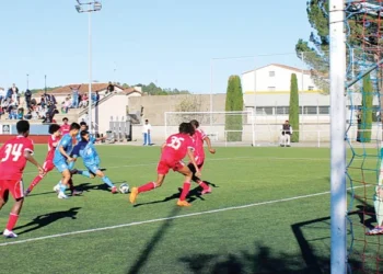 मिनर्वा अकादमी ने रचा इतिहास लिवरपूल को 6-0 से हराया