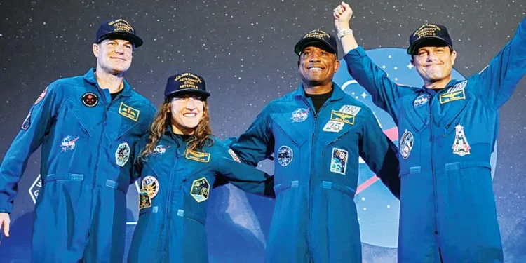 चांद पर बनेगा आशियाना!