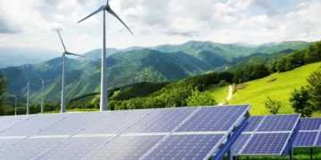 India’s Renewable Energy Capacity Soars, Coal Still Dominates