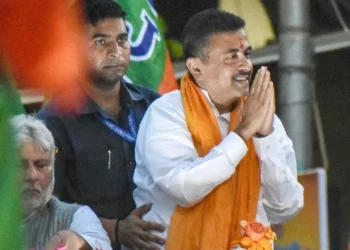 West Bengal CM Promises Jobs Ahead of Falta Repoll