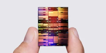 IBM unveils world's first sub-1 nano chip tech