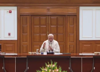 PM Modi meets Economic Advisory Council