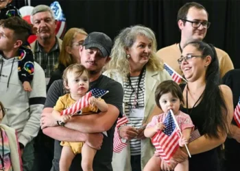 Trump Raises Refugee Cap by 10,000 for White South Africans