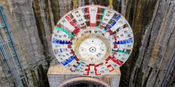 mumbai-ahmedabad-bullet-train-project-second-tbm-cutterhead-lowered-ghansoli