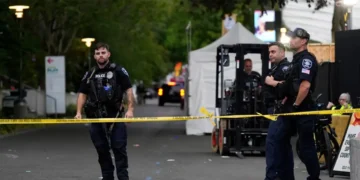 2 killed in mass shooting during US food festival