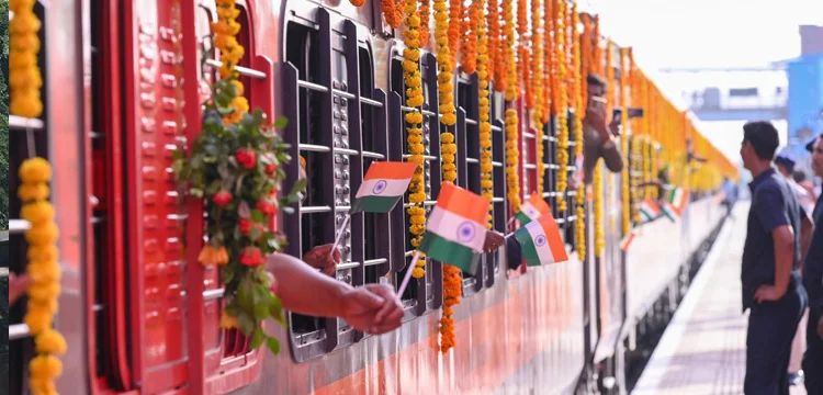 Railways launches online excess luggage booking