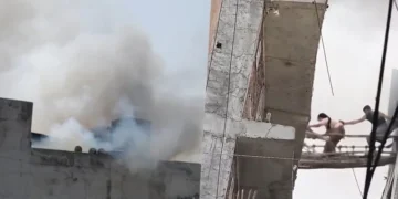 Two killed, over 100 rescued in Noida building fire