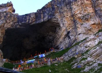 Amarnath Yatra suspended for security reasons