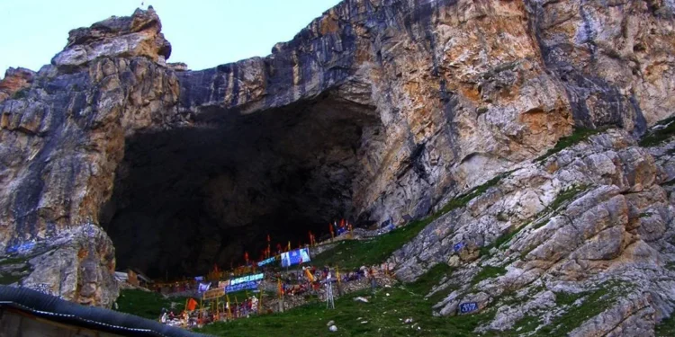 Amarnath Yatra suspended for security reasons