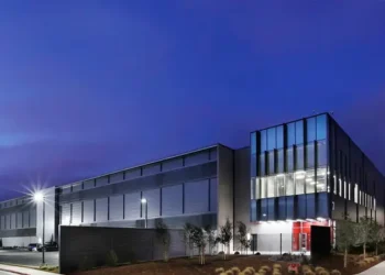 Equinix to Build Two Data Centers in Cape Town Despite Water and Power Concerns