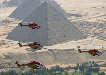 IAF-Sarang-team-ALH-Dhruv-helicopters-on-arrival-in-Egypt