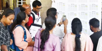 India higher education enrolment 2023-24