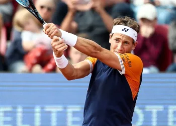 Ruud, Auger-Aliassime advance in Shanghai Masters