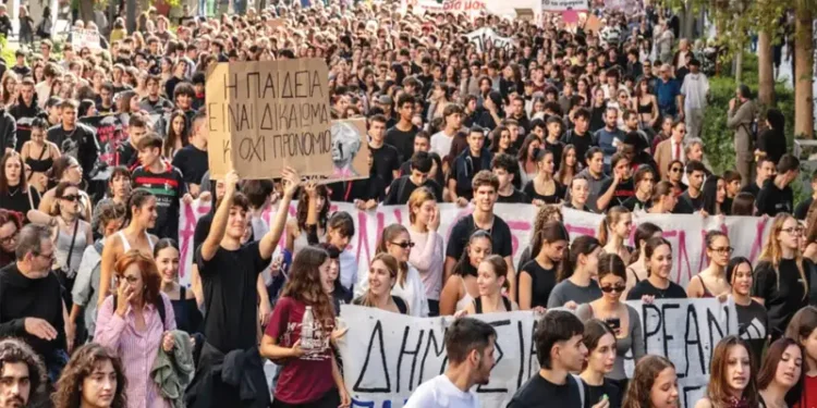 Autumn of protests