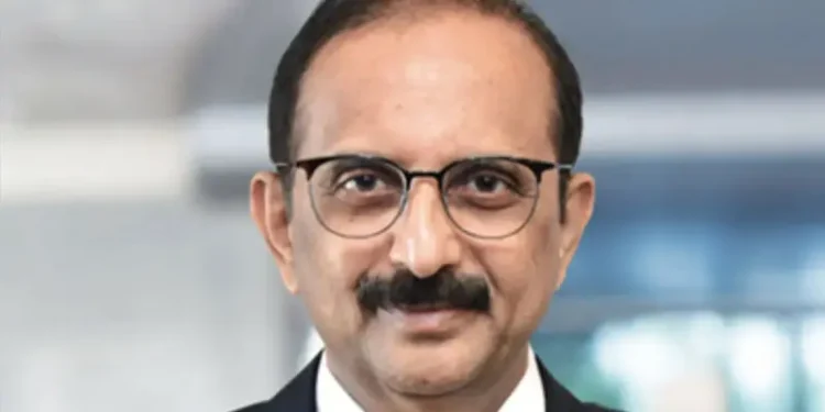 SBI Chief Backs Minimal MDR on Select UPI Payments